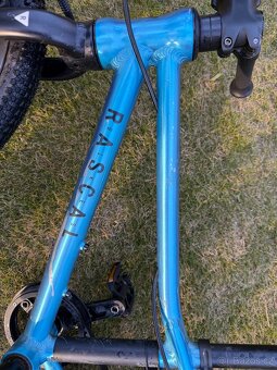 Rascal 16 modrý - 5