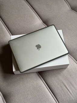 MacBook Air M1 / 2021 / 128gb - 5
