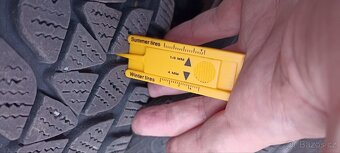 Zimní pneumatiky 165/65 R15 na discích - 5