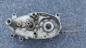 Prodáno Nevolat - Prodám nek. motor, náhon tach. a spojku - 5