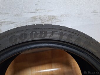 Letní pneu 225/40/18 2xGoodYear,2xBarum - 5