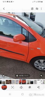 Toyota Yaris 1.4 tdi - 5