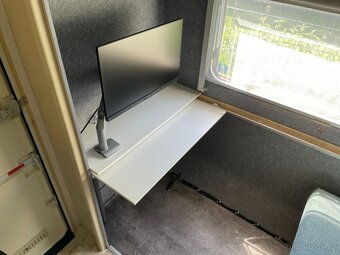 Obytný přívěs Knaus po kompletní rekonstrukci - 5