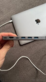 MacBook pro - 5