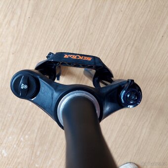 Vidlice RockShox 29 " 140mm - 5