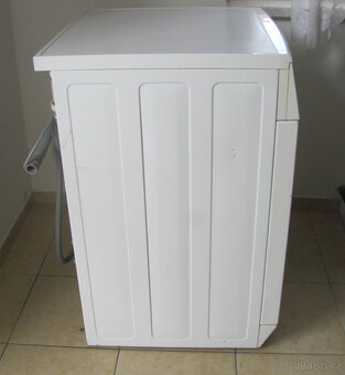 AUTOMATICKÁ PRAČKA AEG - 7kg -1000ot. - A+ - 5