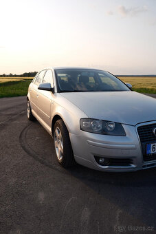 Audi A3 sportback 1,6MPI 75kw, serviska, výhřevy - 5