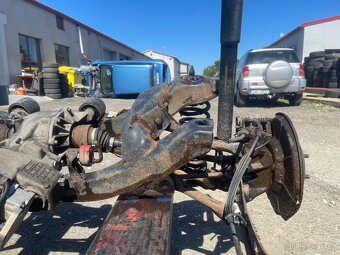 Ford Kuga 1 zadní nápravnice - 5