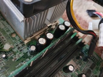 Deska (socket462) s AMD DURON 700mhz, 128mb sdram. - 5