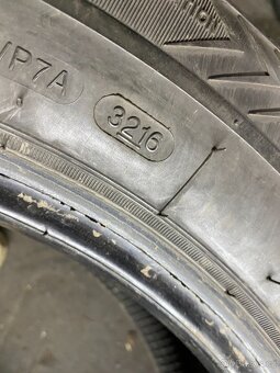 Zimní pneu 225/60 R17 99V Fortuna 5mm - 5