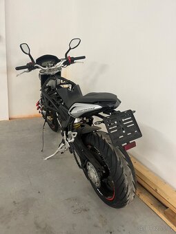 MV Agusta Brutale 675 - 5