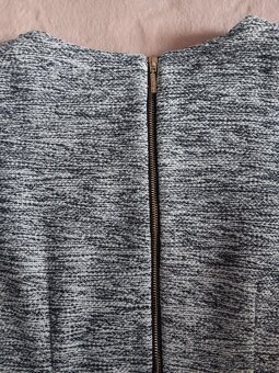 Karl Lagerfeld pletené šaty vel.36/38 - 5