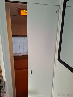 Karavan na pevné stání - 5