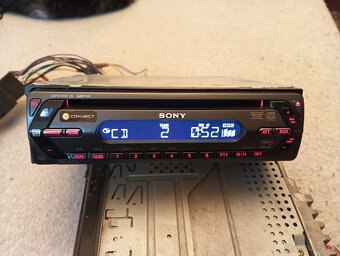 Bluetooth7023B,Kenwood kdc-m4524g,Sony cdx-s2250,Škoda strea - 5