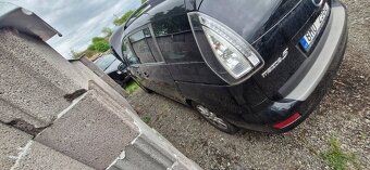 Mazda 5 2.0 107kw benzín - 5