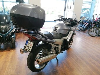 Yamaha FJR 1300 A - 5