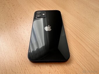 iPhone 12 černý, 64GB + nabíječka, pouzdra, ochranná skla - 5