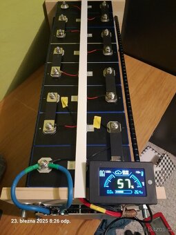 Prodám nový lifepo4 akumulátor 24V 25.6V 320Ah 8.4kWh - 5