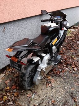 BMW elektro motorka - 5