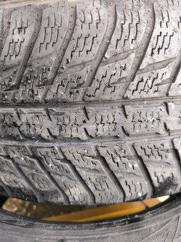 Zimní pneu Nokian WR 235/55 R19 - 5