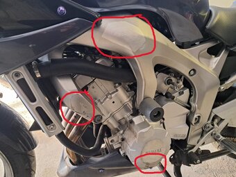 Yamaha FZS 600 - 5