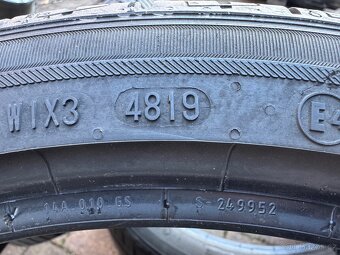 PNEU BARUM 5 - 225/40 r18 XL - 5