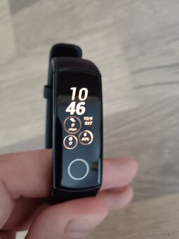 Prodám chytrý fitness náramek HONOR BAND 5 - 5
