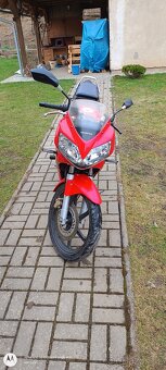 Prodám motorku Honda cbr 125 r /2004/11kw - 5