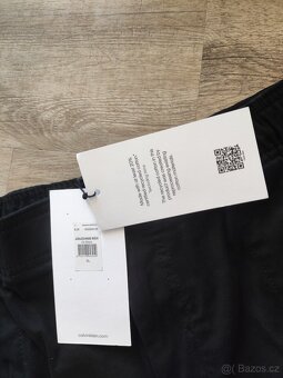 Calvin Klein pánské černé kalhoty - vel. XL - 5