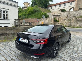 Škoda Superb 3 2.0 TDI 2023/11 DSG Sportline 1.maj. - 5