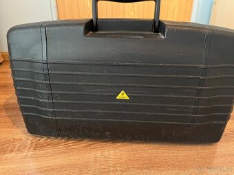 Ultra kompaktní 150 W přenosný PA systém - 5