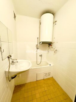 Prodej bytu 3+1, 75 m2, Černuc - Bratkovice okr. Kladno - 5