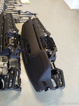 Palubní deska, Airbagy, pásy Škoda Octavia 4 - 5