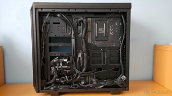 herní počítač AMD RYZEN 5 1400 16GB RAM SSD - 5