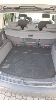 Vw Touran 1.2tsi 77kw,r.v.2010 koupeno v Čr. - 5
