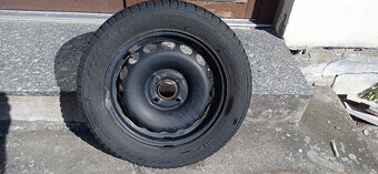 Prodám kola se zimními pneu 165/65 R14 - 5