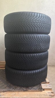 Dobrý den nabízím k prodeji sadu zimní pneu Fulda - 5