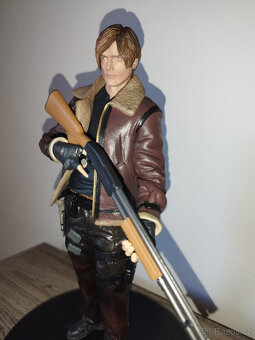 Sběratelská figurka Resident Evil 4, Leon S. KENNEDY - 5