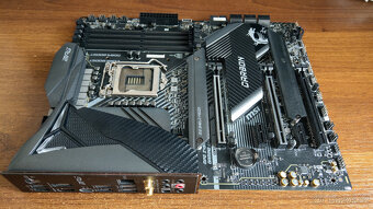 MSI MPG Z490 GAMING CARBON WIFI - 5
