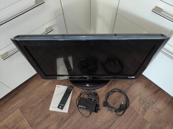 Televize LG 32LH4000 - 82 cm + DVB-T2 set top box - 5