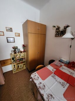 Kompletní nábytek za odvoz - 5