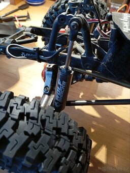 Axial SCX10 - 5