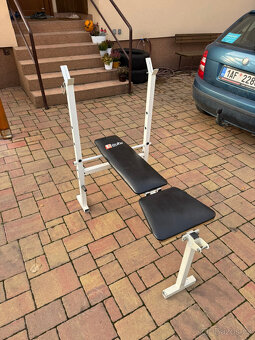 Posilovací bench press lavice - 5