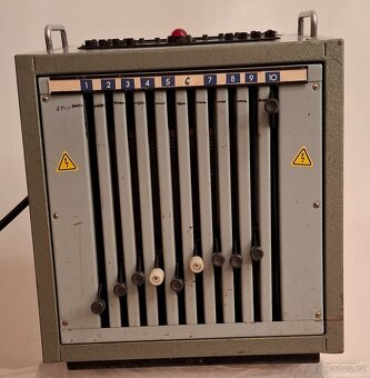 Retro divadelná technika z roku 1976, výrobné č. 6 - 5
