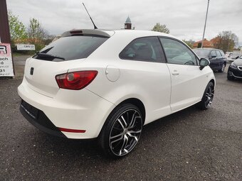 Seat Ibiza Sport 1.4,16V,63kw.R.V.2/2014.STK Nová - 5