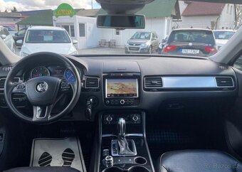 Volkswagen Touareg 3.0 TDI 4-MOTION nafta automat 180 kw - 5