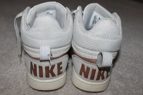 Nike Court Borough Mid vel. 36,5 - 5