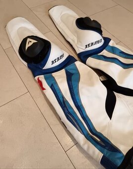 Dainese-Pánská kožená moto kombinéza, dvoudílná-klokan - 5