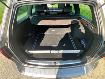 Volkswagen Passat B7 2.0tdi DSG 130kw,exclusive velká výbava - 5