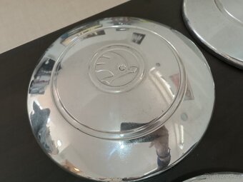 Škoda Spartak,Octavia, Felicia chromované poklice - 5